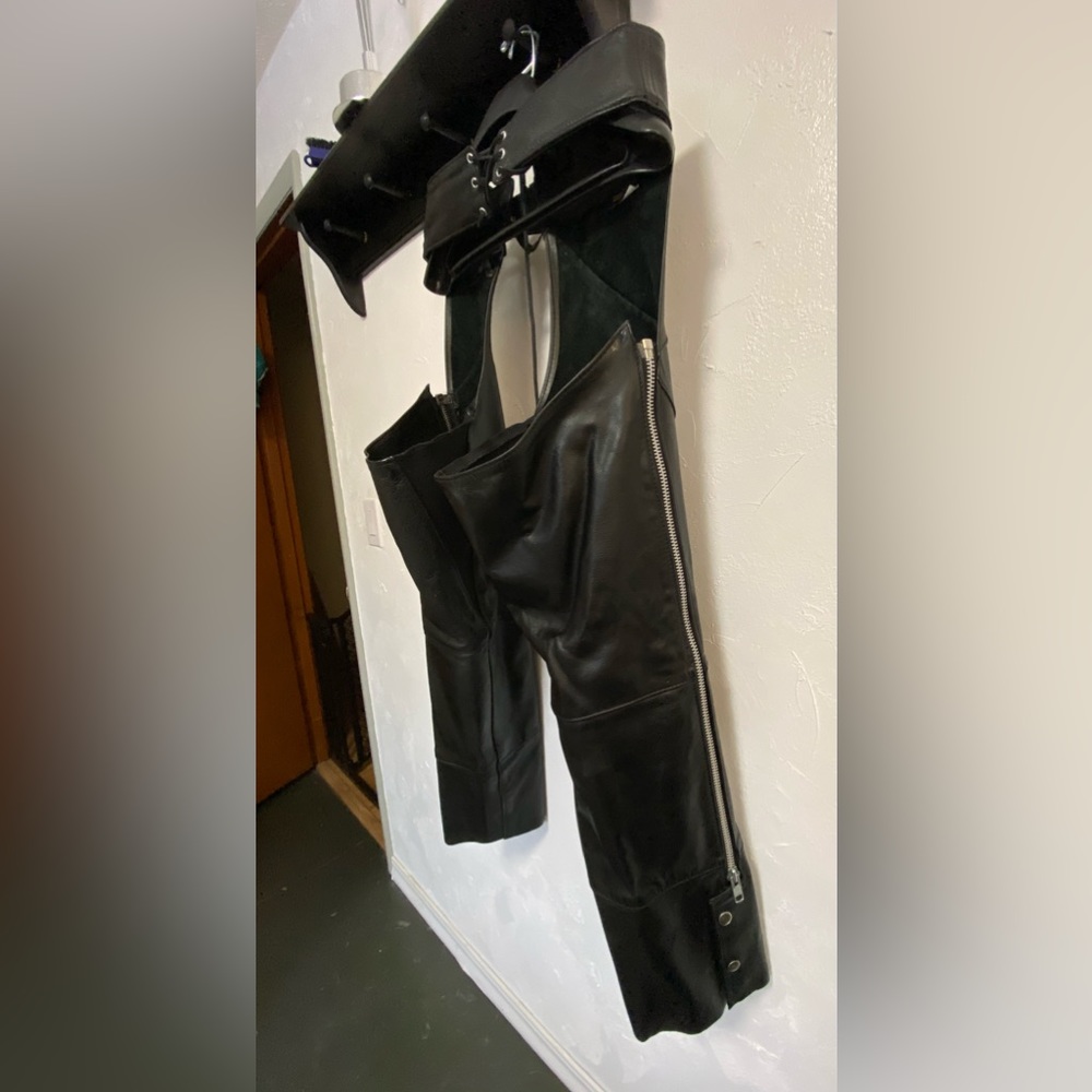Harley-Davidson Chaps - Picture 3 of 3
